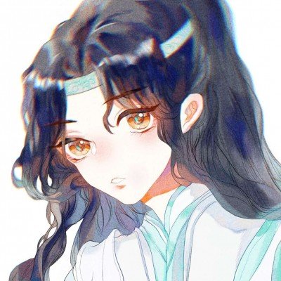 男子回应凌晨1点帮救护车开门